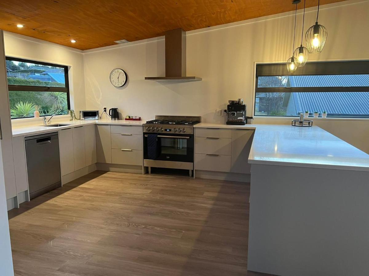 The Bach Villa Lake Tekapo Exterior photo