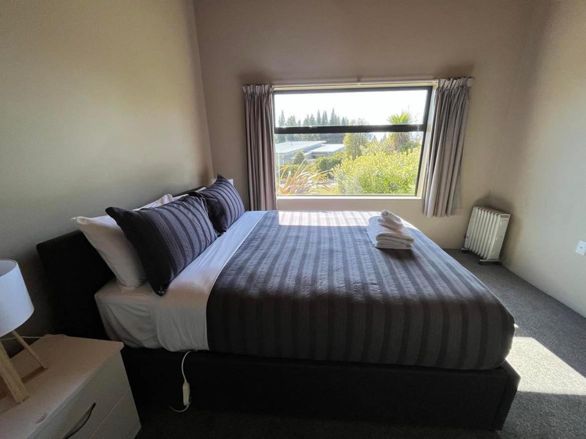 The Bach Villa Lake Tekapo Exterior photo