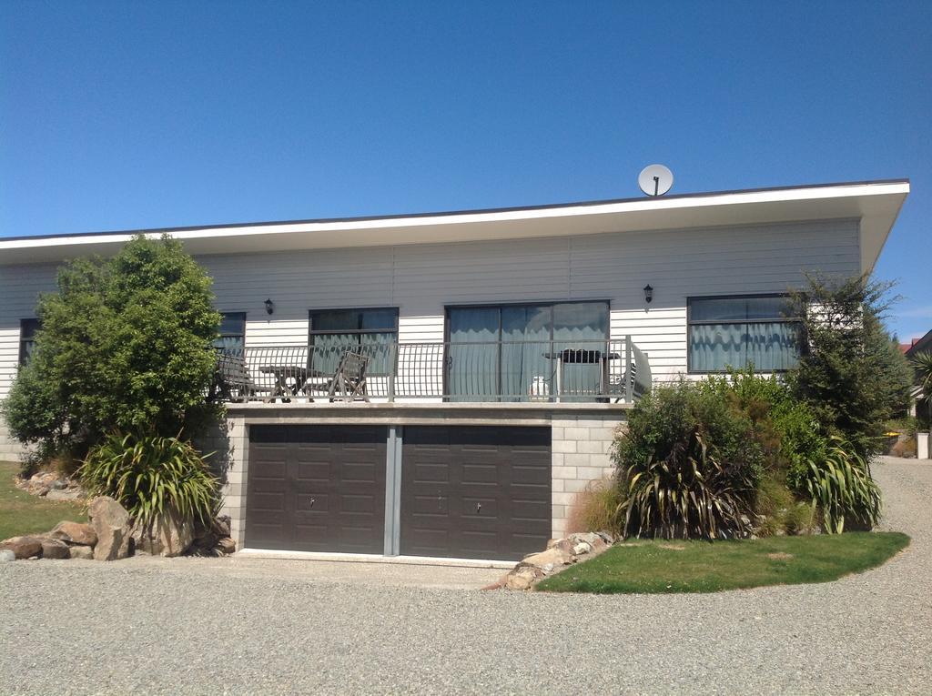 The Bach Villa Lake Tekapo Exterior photo